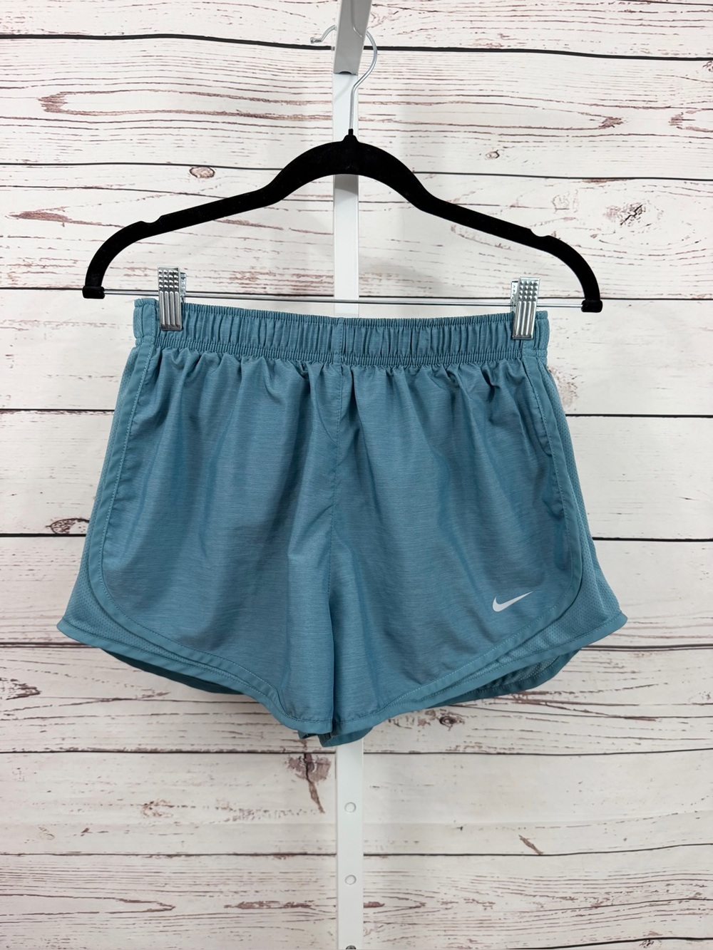 Nike Women's Teal Athletic Shorts with Swoosh Size Large